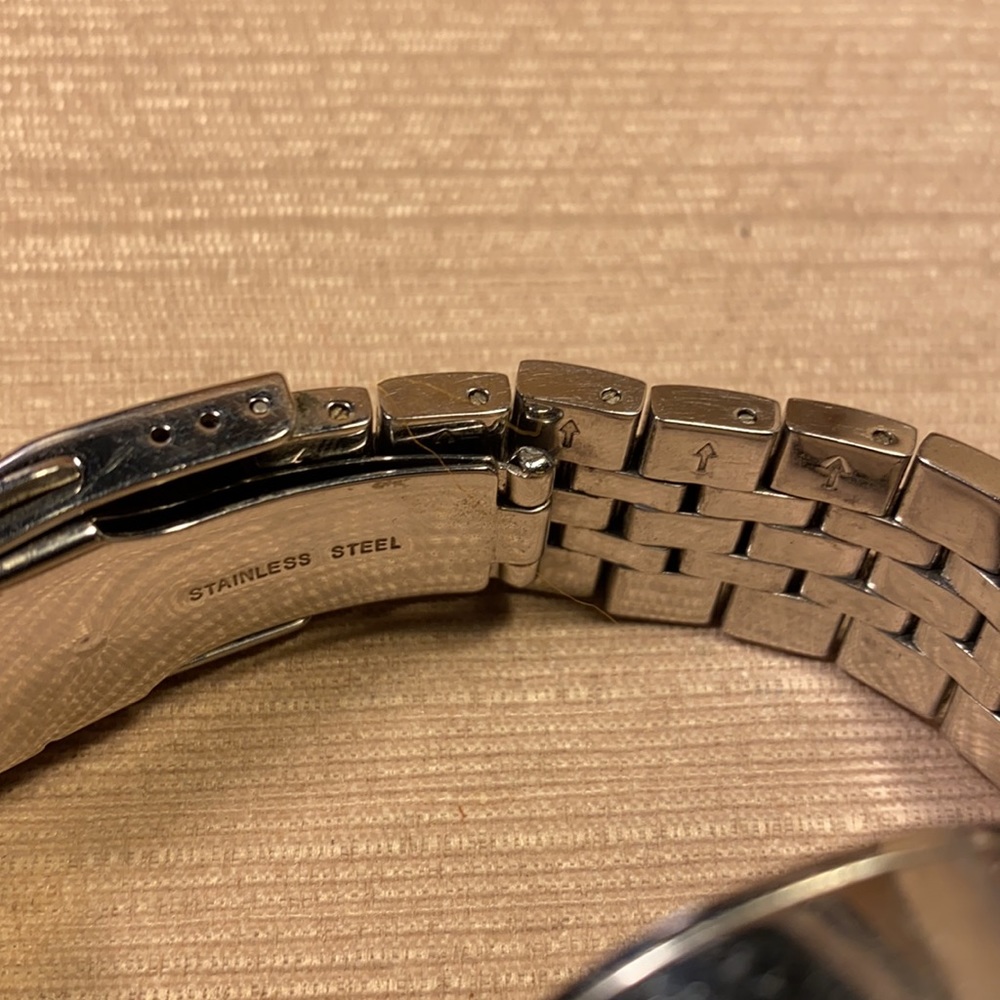 Michael Kors Ritz silver tone quartz watch MK5020 - Picture 9 of 16